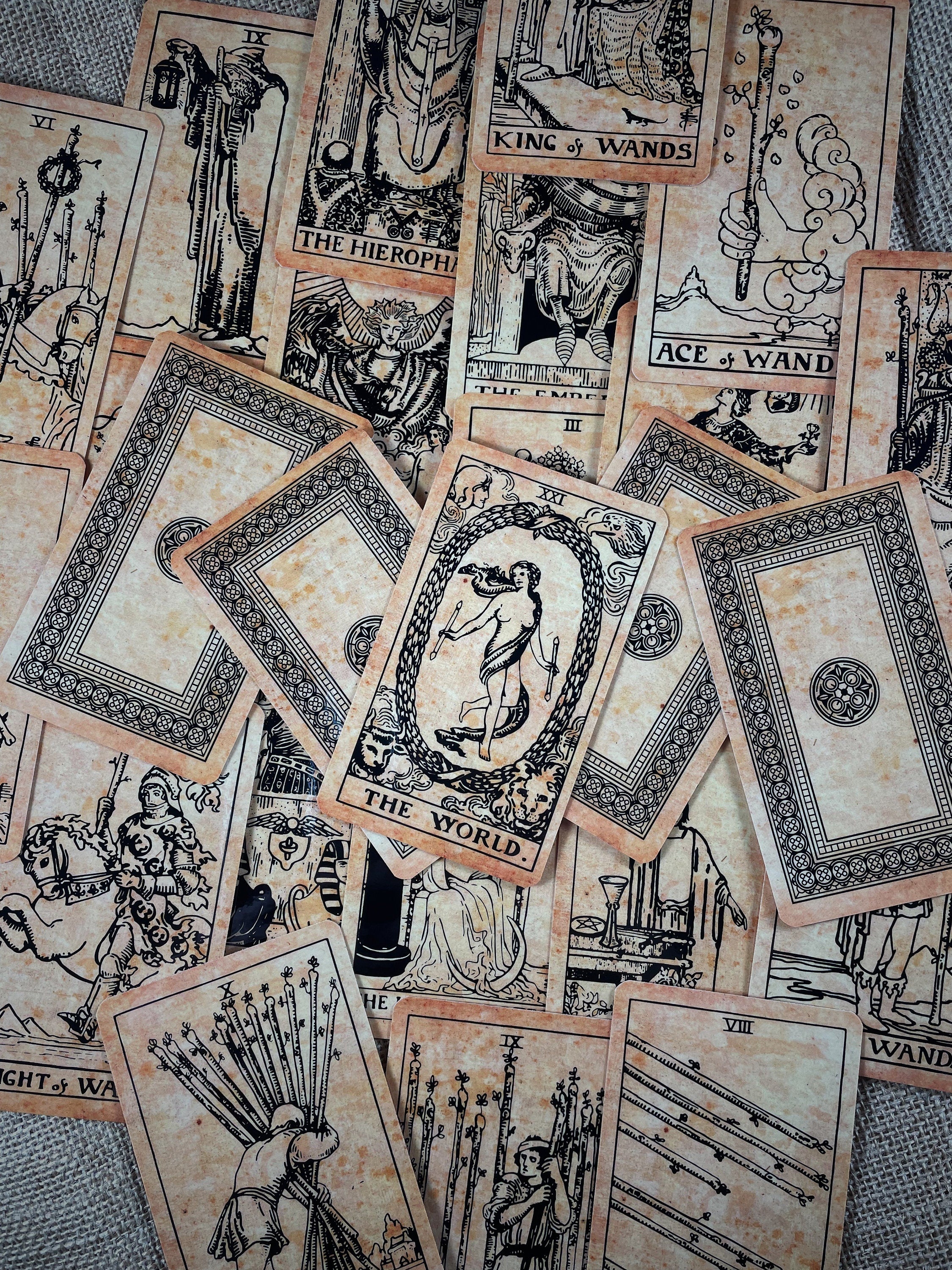 Light Vintage Tarot Cards