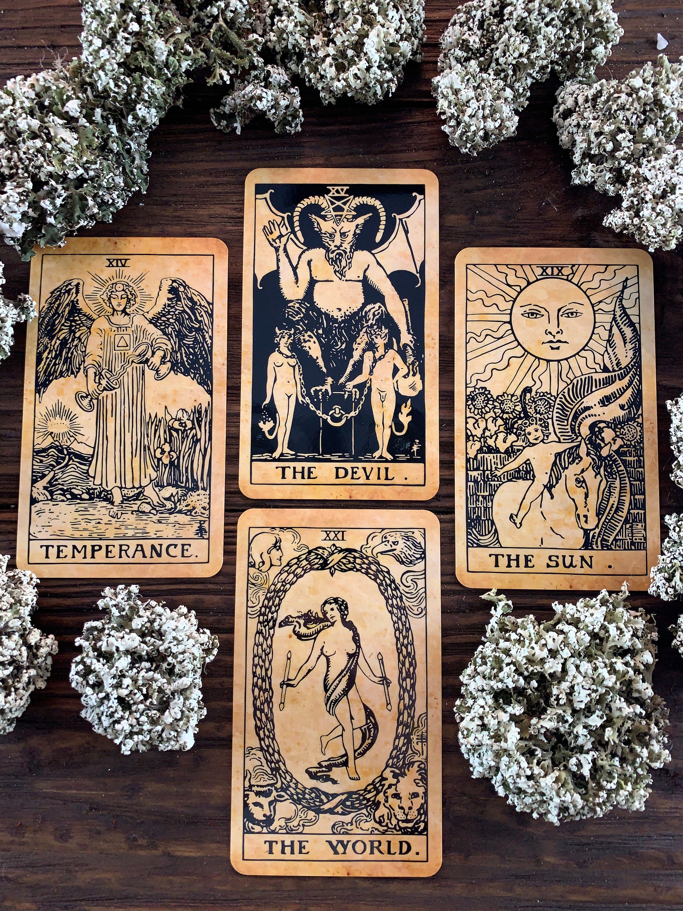 Light Vintage Tarot Cards