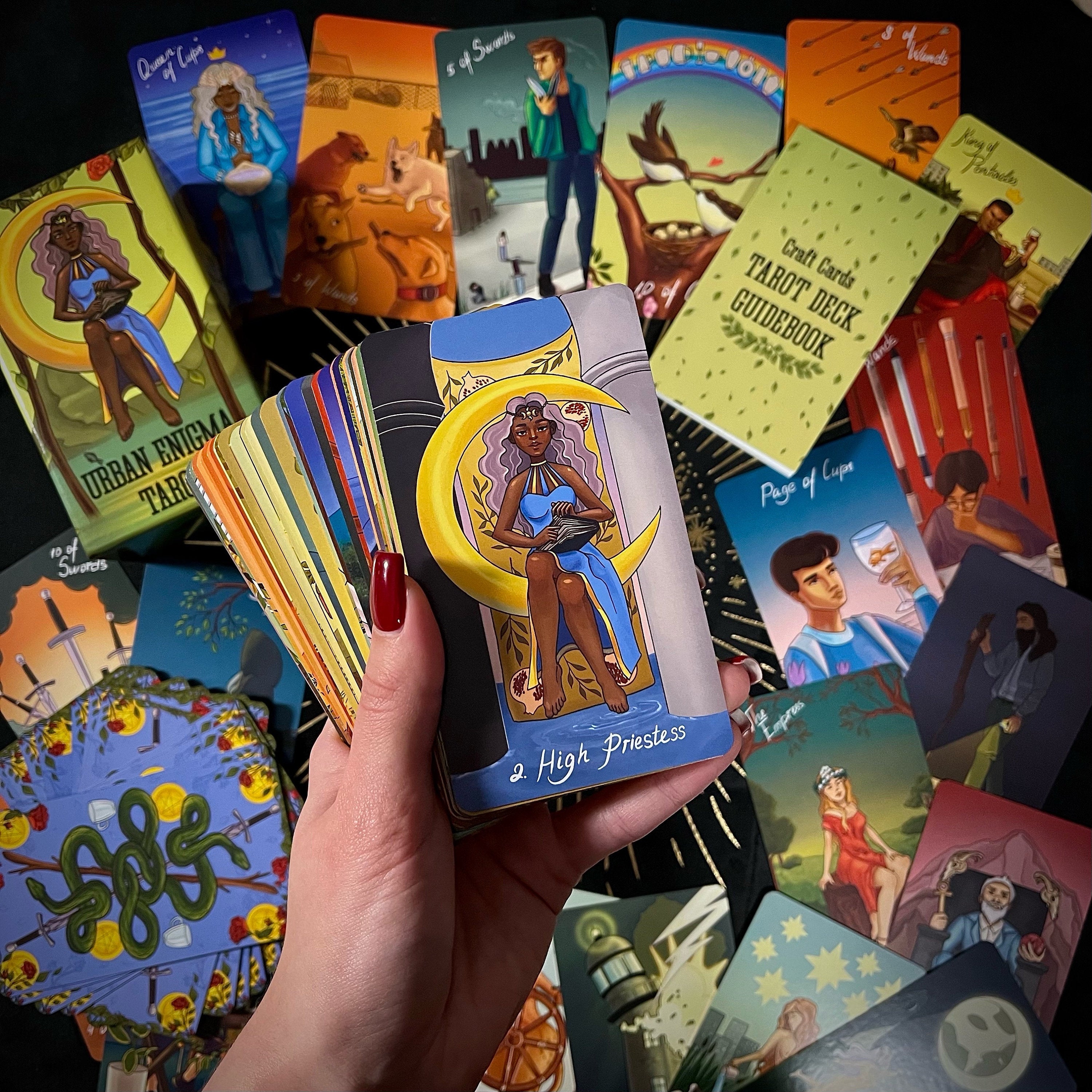 Urban Enigma Tarot Cards