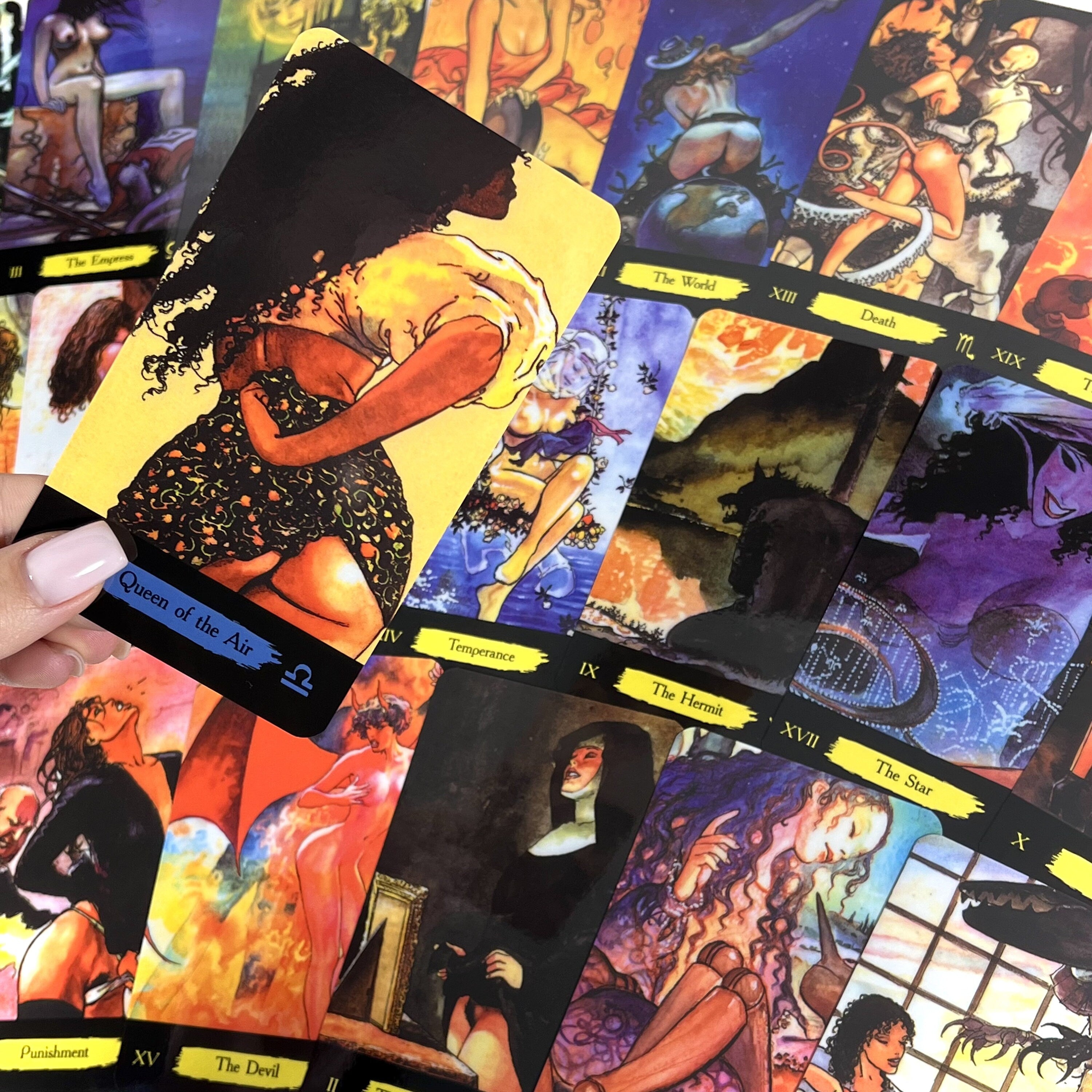 Manara Tarot Cards