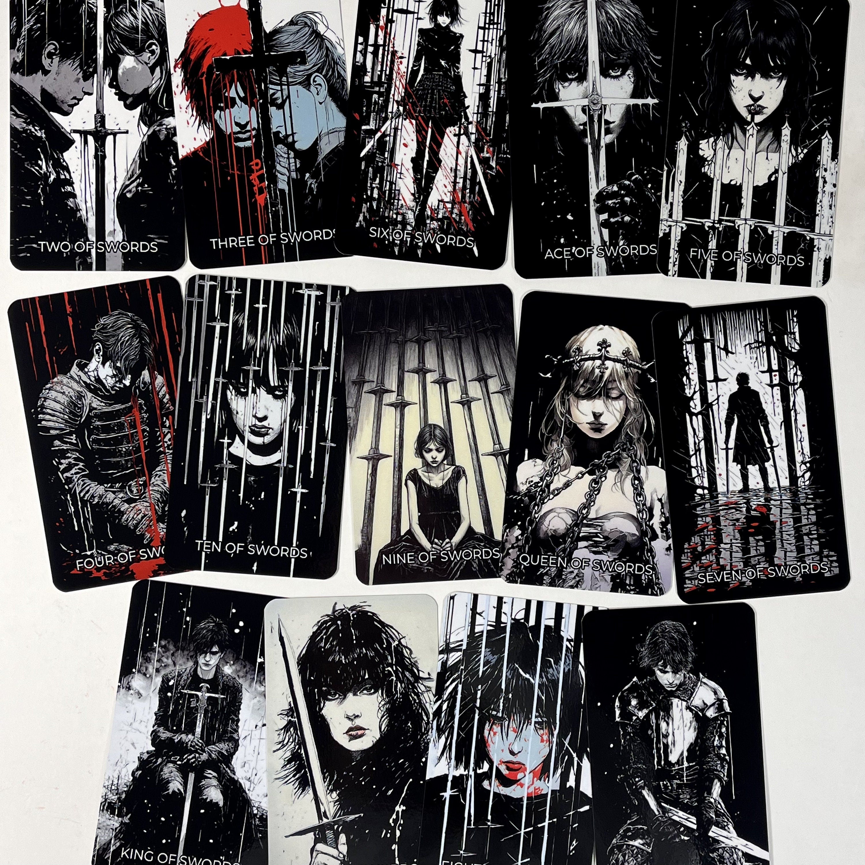 Monohrom Tarot Cards