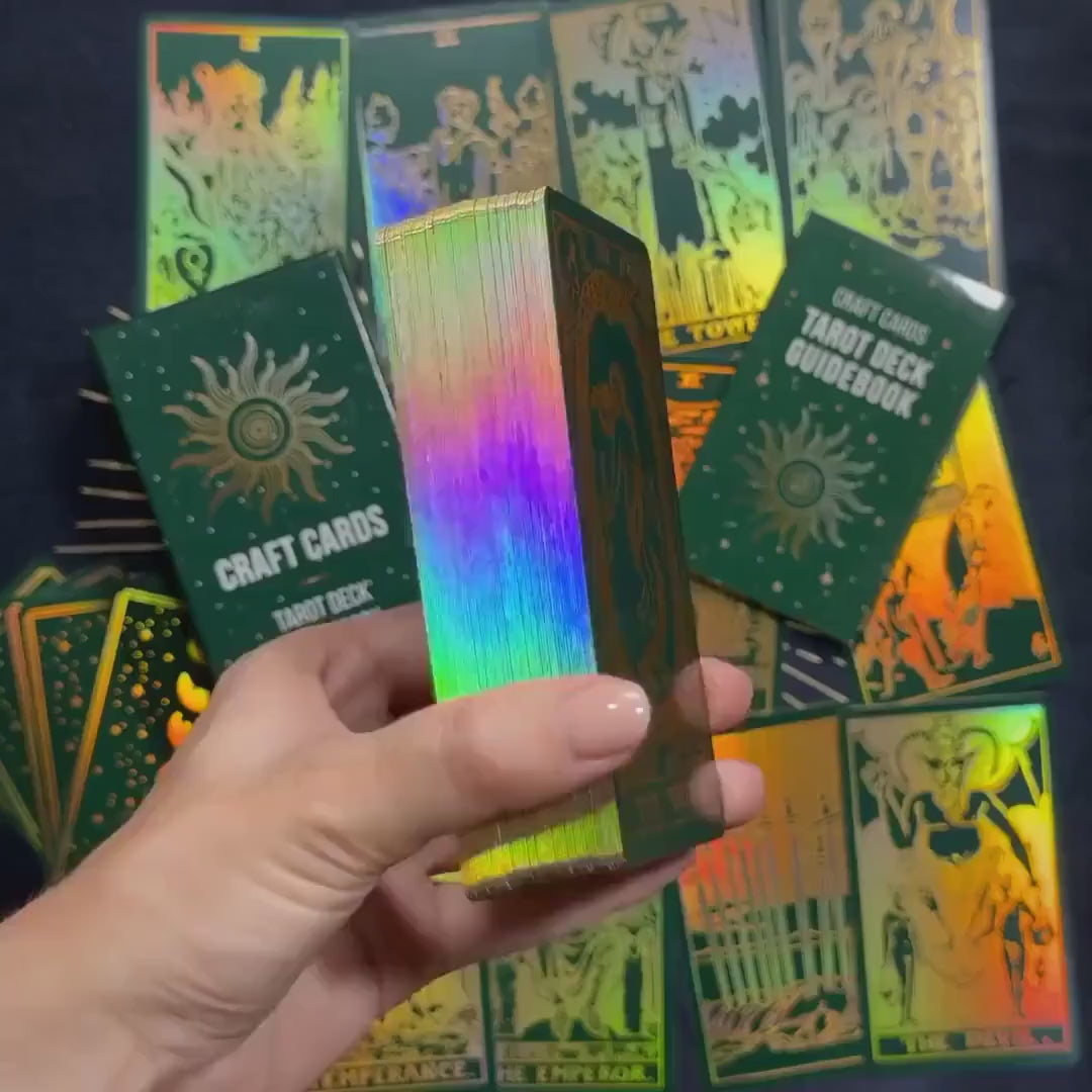 Load video: Green Tarot Deck